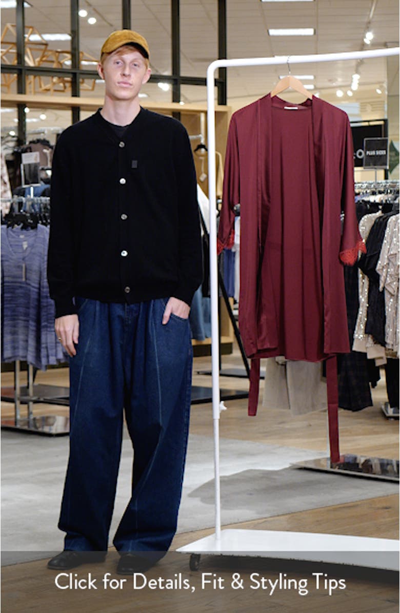 Satin Secrets Wrap, sales video thumbnail