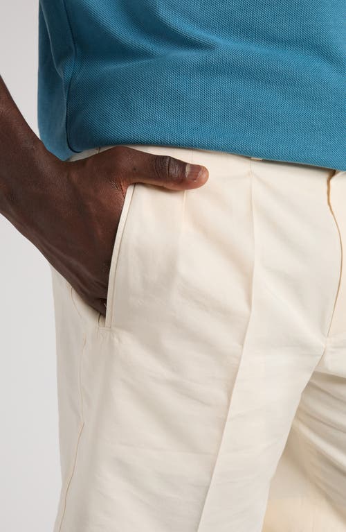 Tom Ford Straight-leg Pleated Cotton And Silk-blend Poplin Shorts In Aw013 Ecru