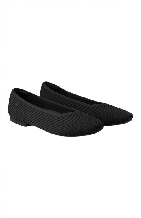 Margot 2.0 Square-Toe V-Cut Flats