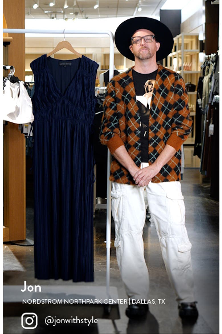 Sleeveless Micropleat Maxi Dress video