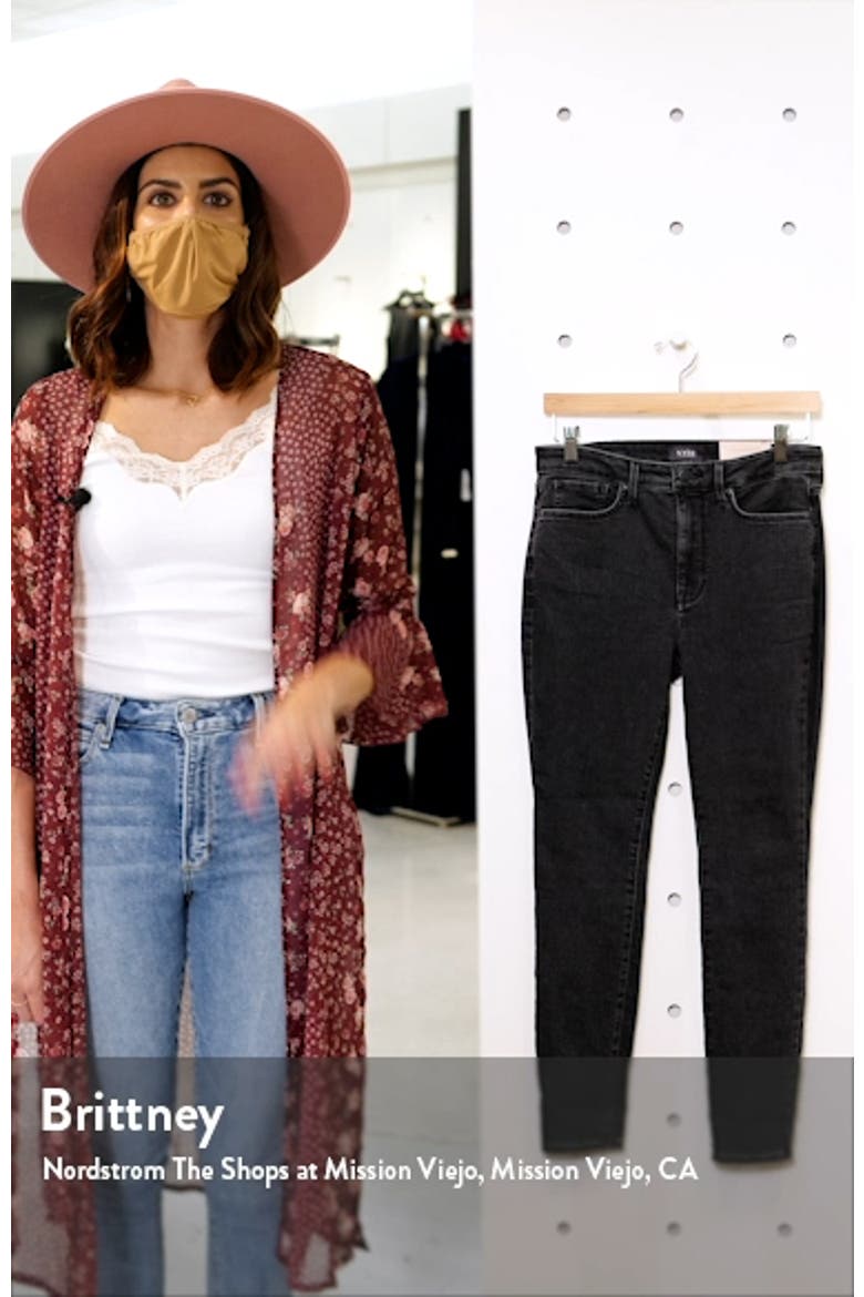Ami High Waist Skinny Jeans video