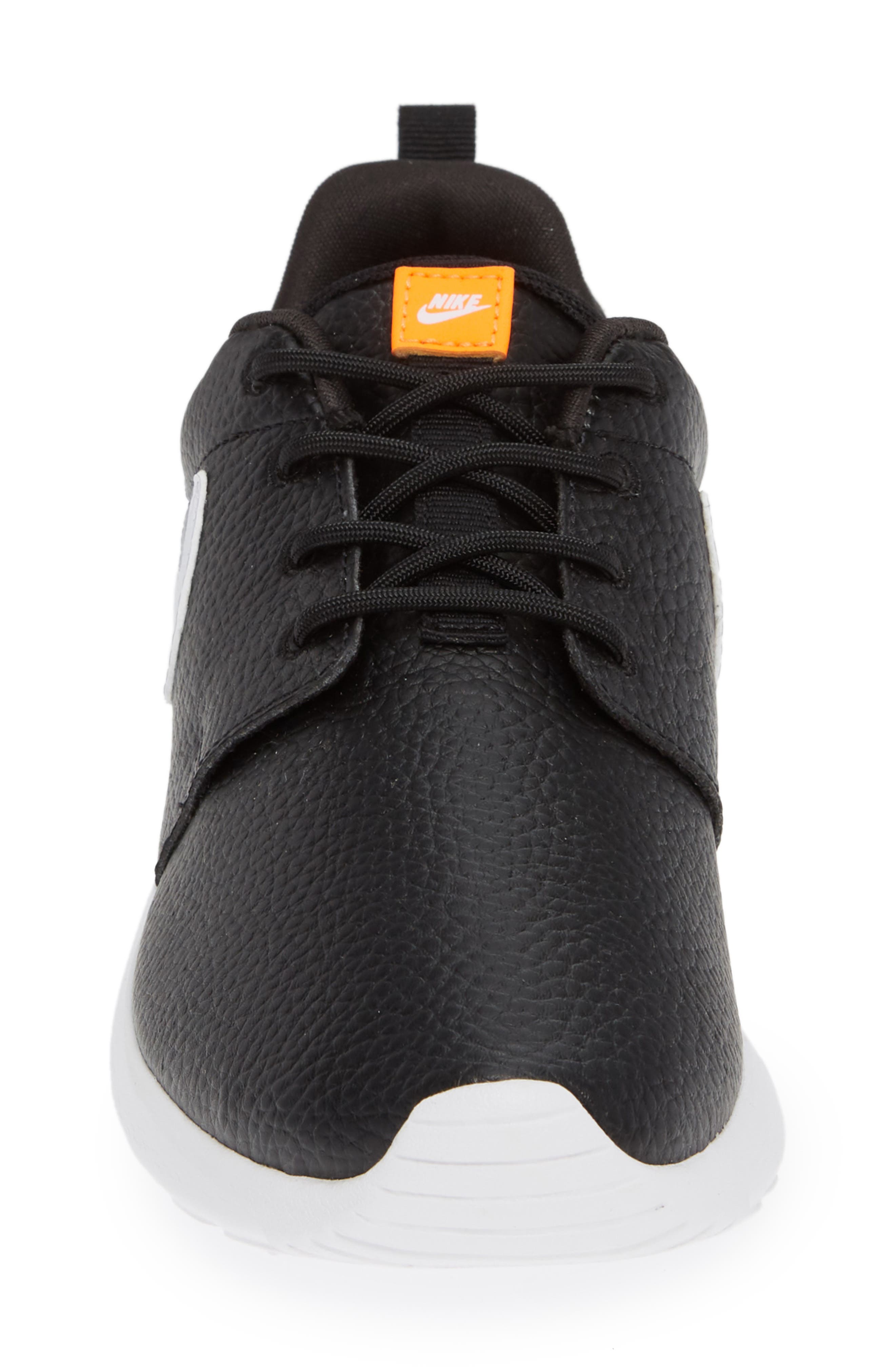 Nike 'Roshe Run' Print Sneaker, Alternate, color, 