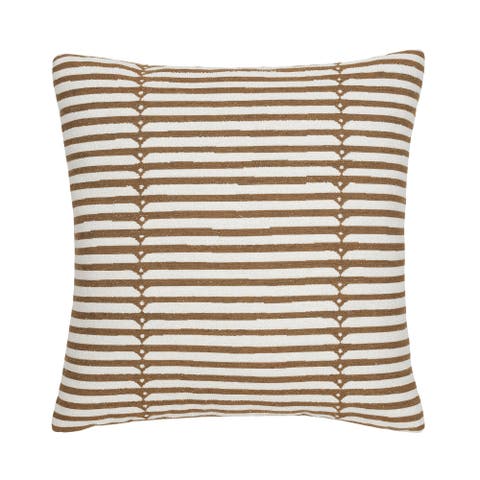 Sincerity Indoor & Outdoor Woven Accent Pillow