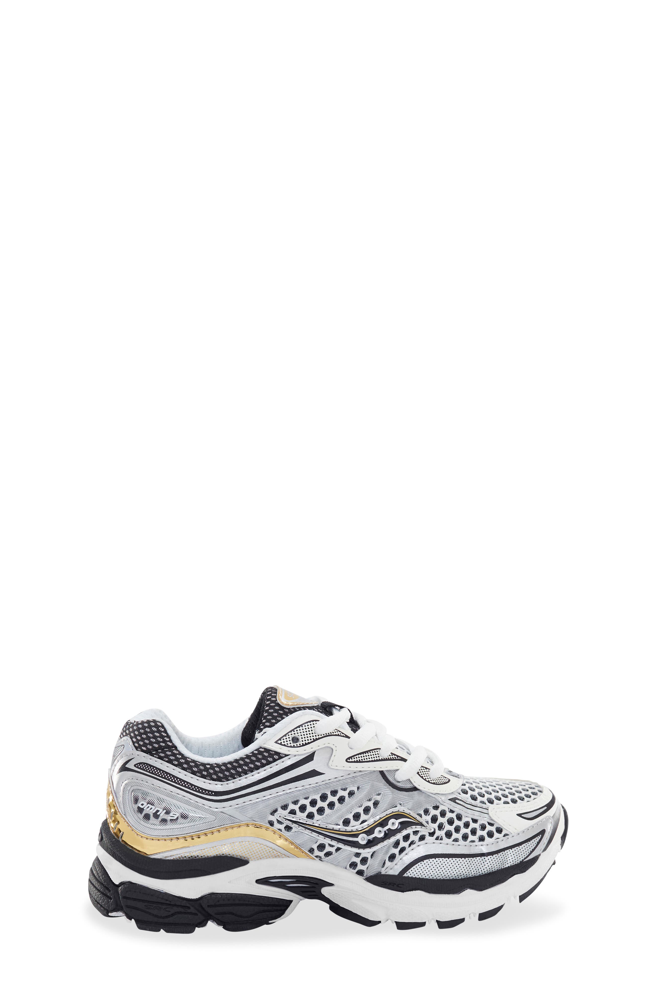 Saucony Kids' ProGrid Omni 9 Sneaker, Alternate, color, Silver/Gold