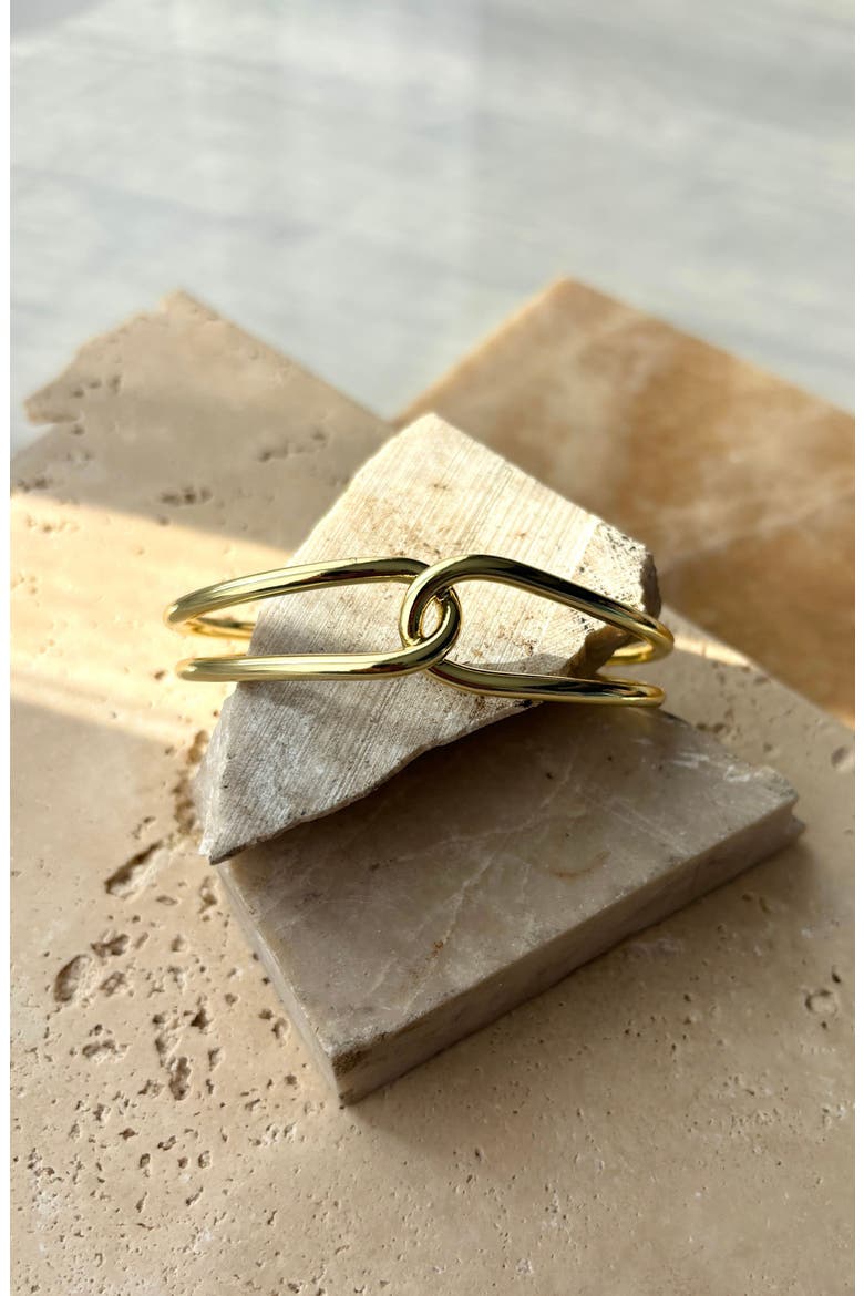 Overlapping Cuff Bracelet, Alternate, color, GOLD