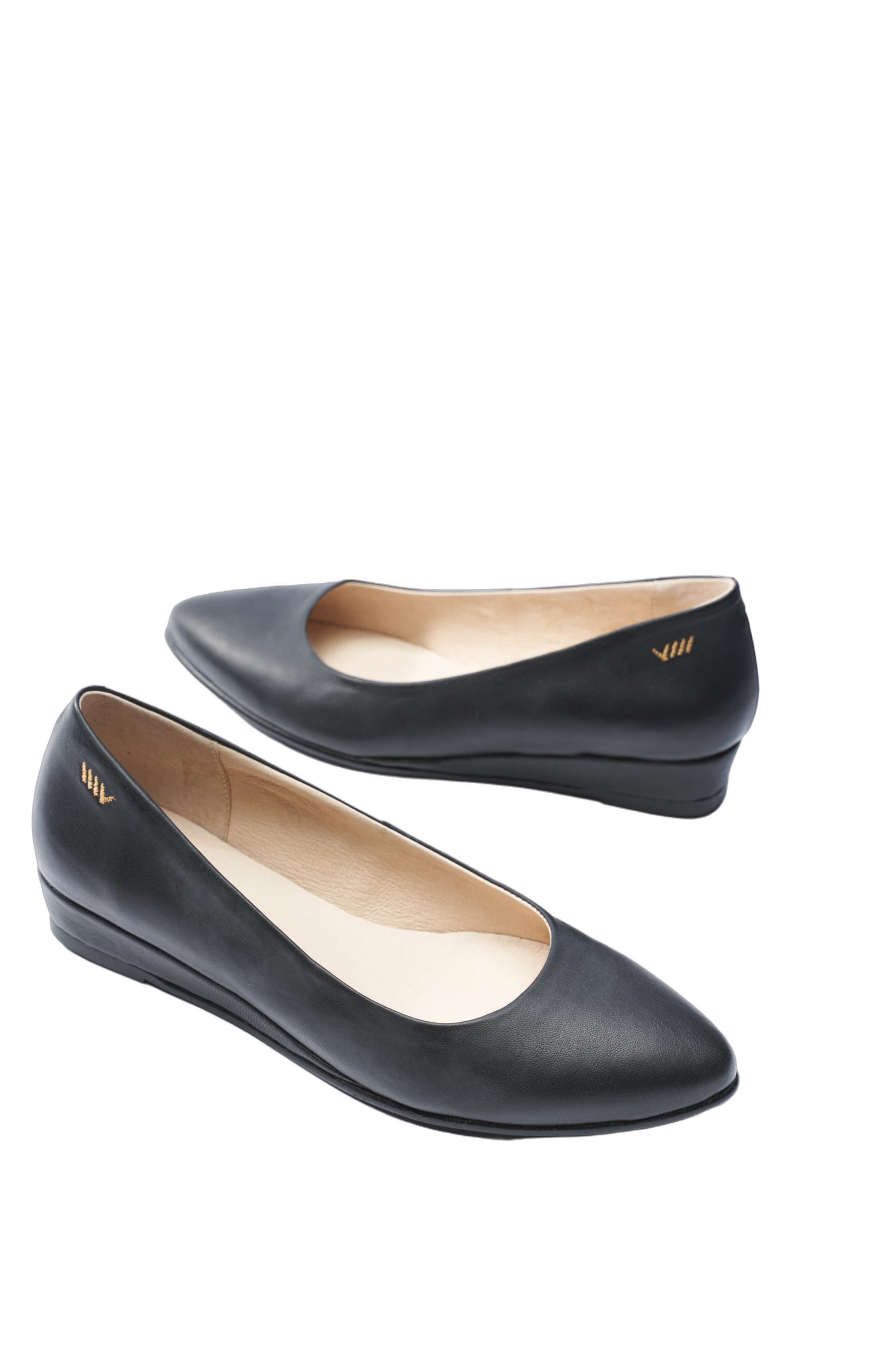 VISCATA Roma Leather Flats, Alternate, color, Black
