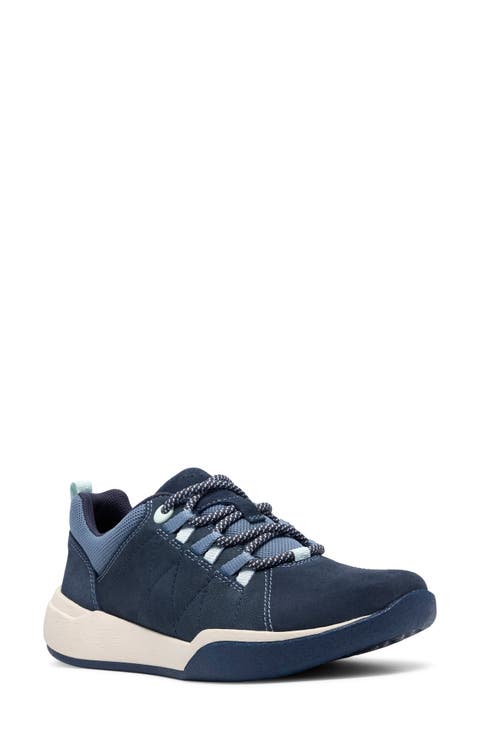 Aydria Sneaker