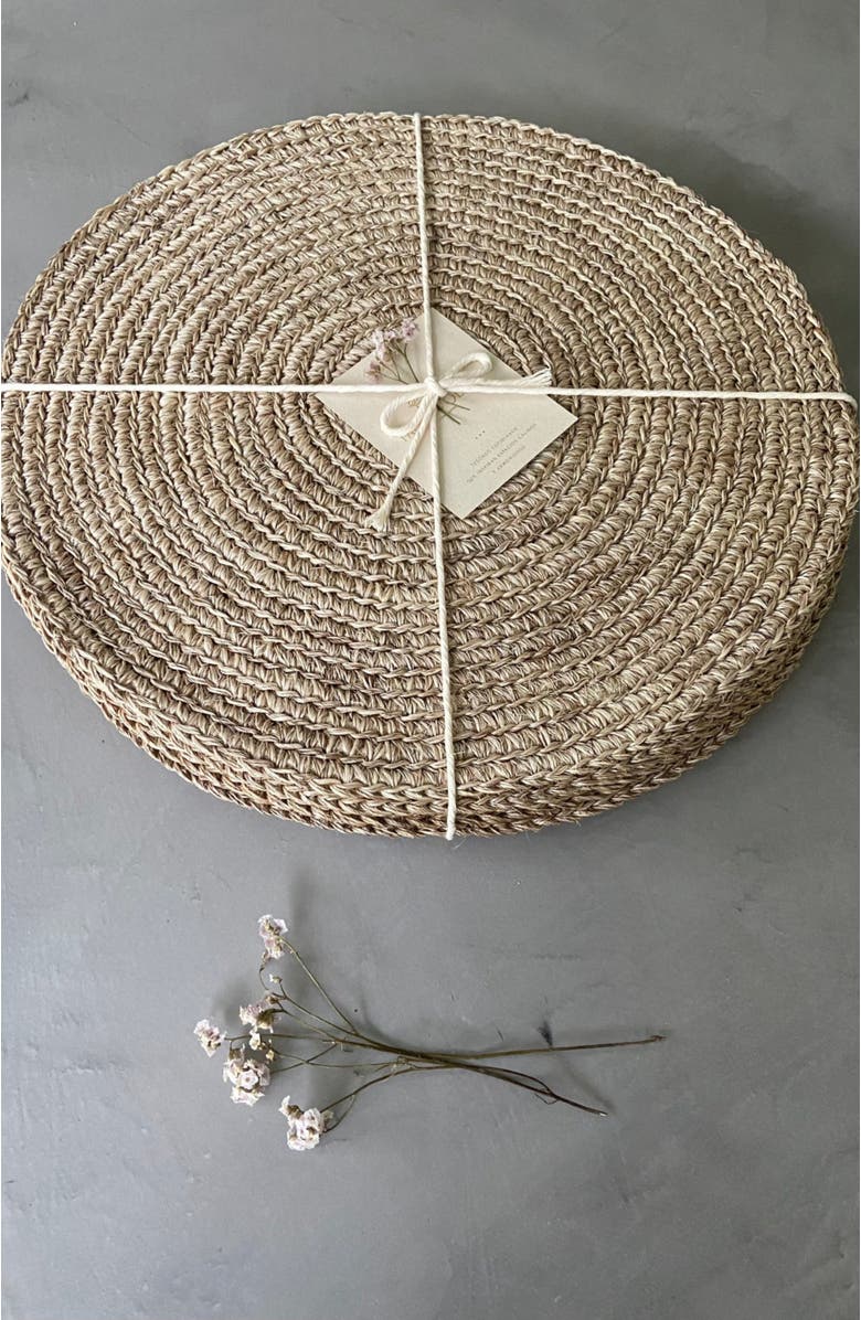 Tallo de Olivo Fique Spiral Placemat Set of 4, Alternate, color, Natural