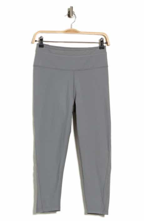 Groove Mesh Capri Leggings