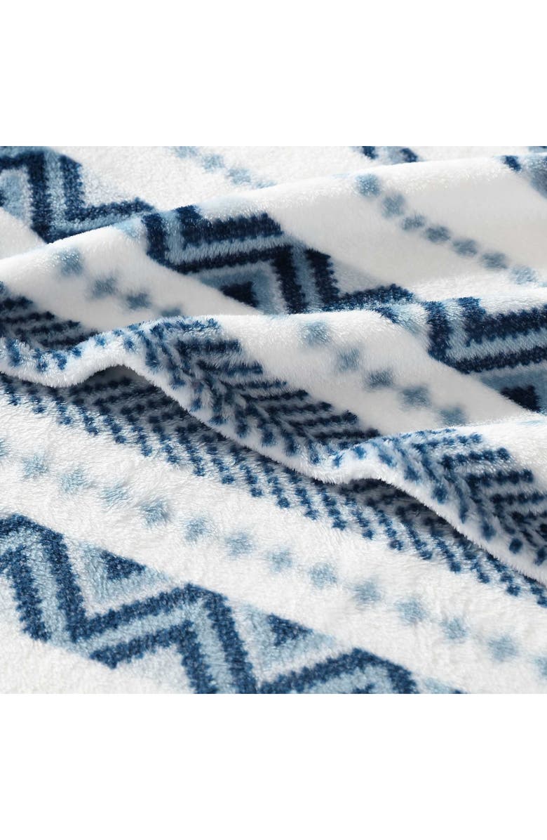 Wrangler Diamond Trail Throw Blanket, Alternate, color, Blue