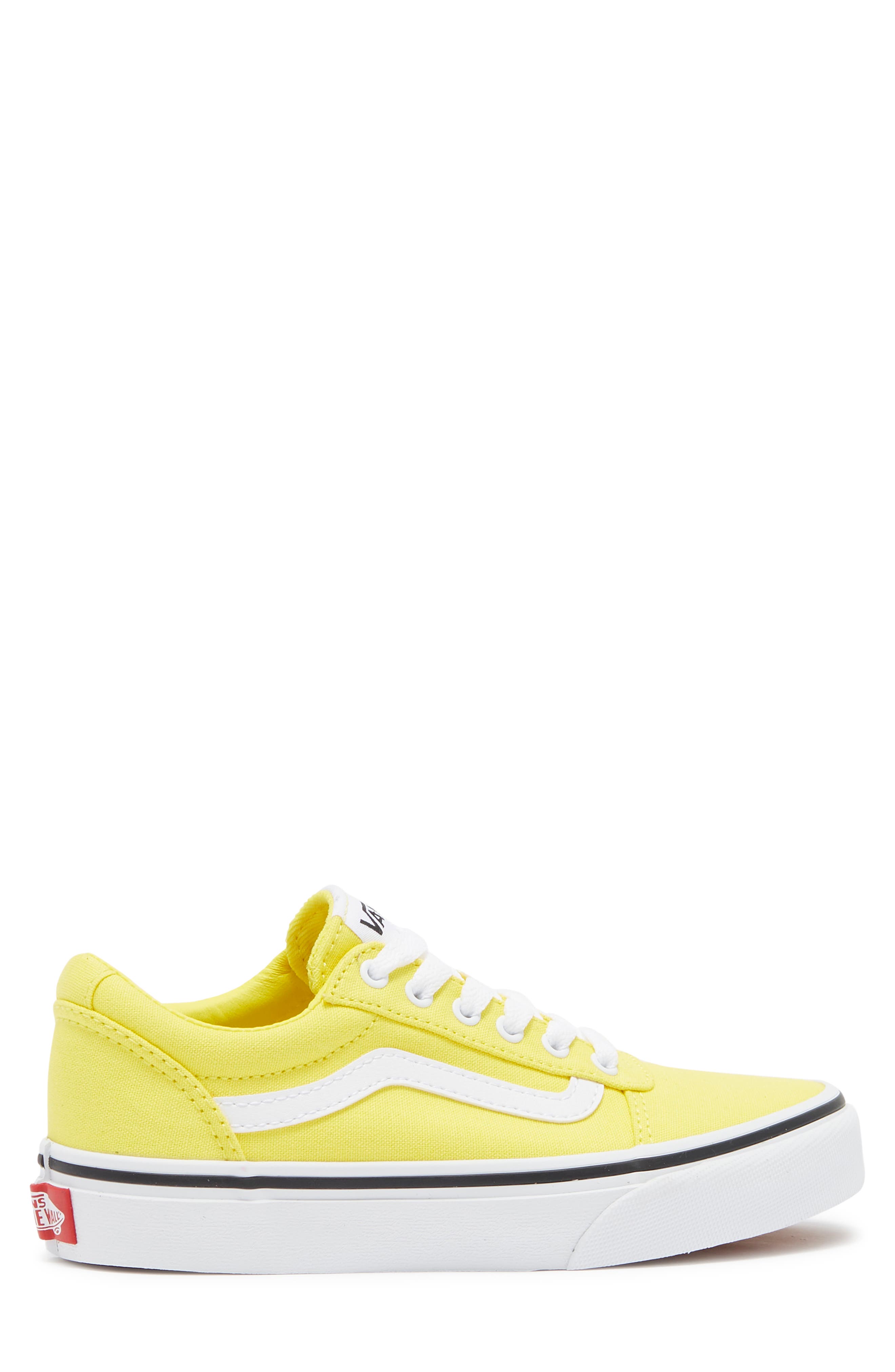 Vans My Ward Sneaker, Alternate, color, 