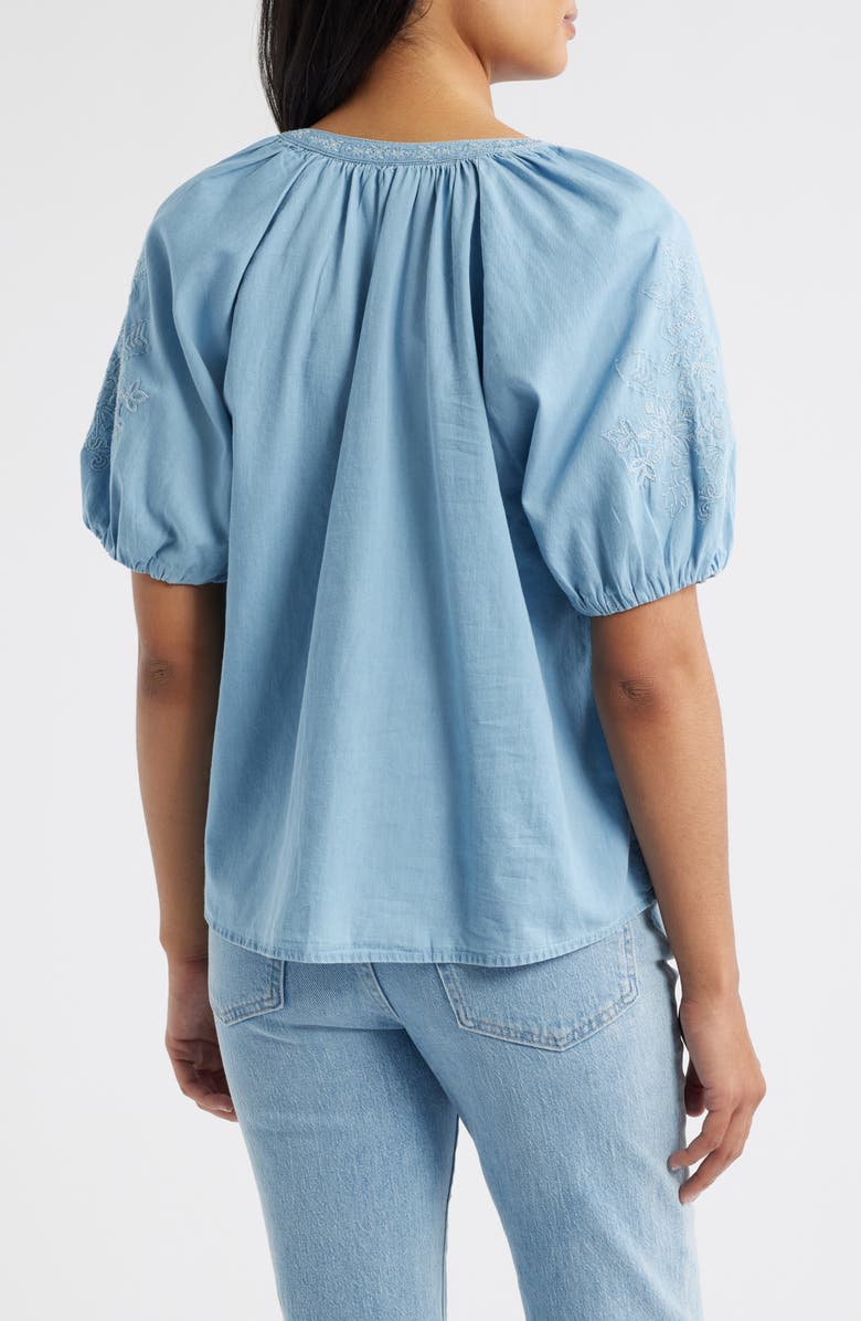beachlunchlounge Laurent Embroidered Denim Top, Alternate, color, Light Wash