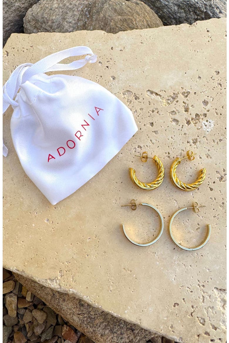 Set of 2 Hoop Earrings, Alternate, color, GOLD