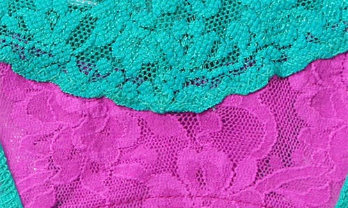 Hanky Panky Signature Lace Low Rise Thong In Green