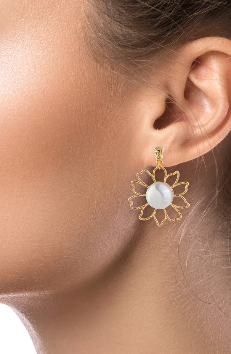 JARDIN Faux Pearl Flower Drop Earrings, Alternate, color, 