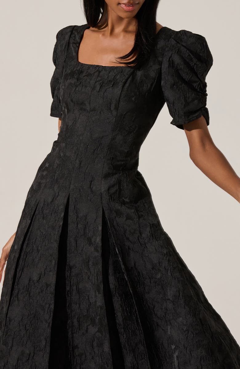 ASTR the Label Mosella Puff Sleeve Midi Dress, Alternate, color, Black