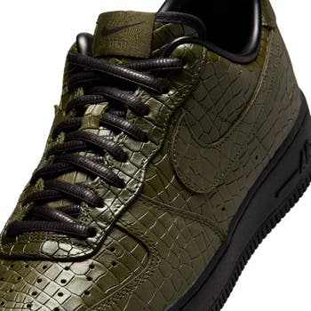 Air Force 1 '07 LV8 Basketball Sneaker