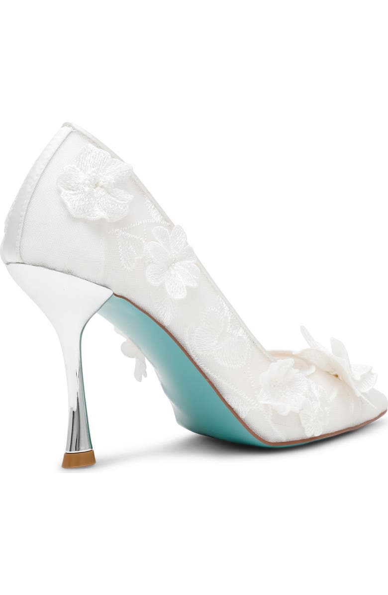 Betsey Johnson Aimey Pointed Toe Pump, Alternate, color, Ivory
