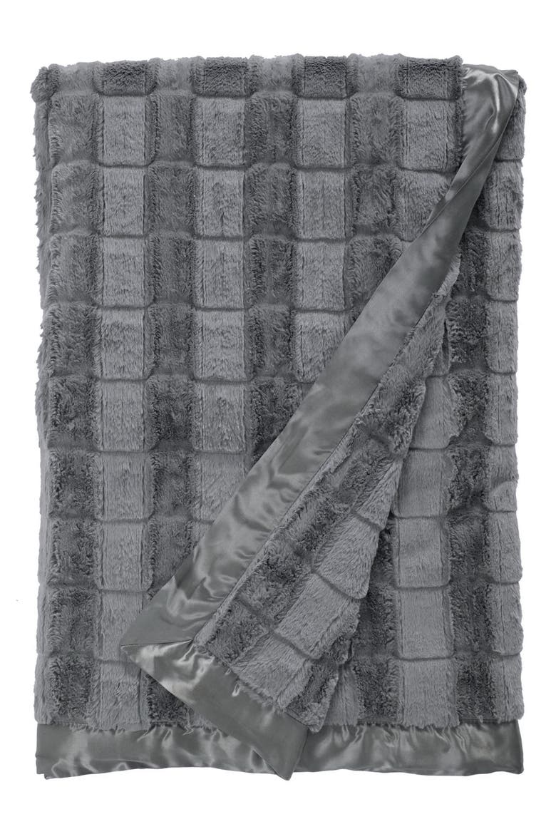 Giraffe at Home Luxe Waterfall Throw Blanket, Main, color, CHARCOAL