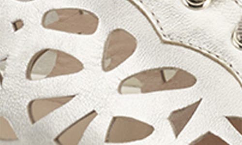 Agl Attilio Giusti Leombruni Agl Mandi Cutout Platform Sneaker In Sandy-milk