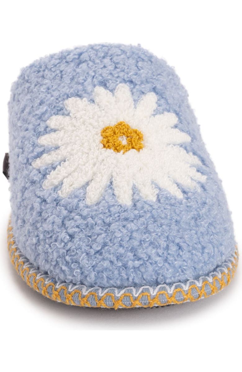 MUK LUKS Novelty Punch Needle Scuff Slipper, Alternate, color, Blue Daisy