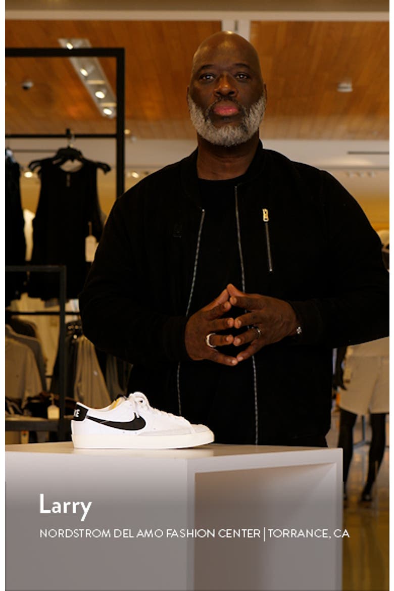 Blazer Low '77 Sneaker video