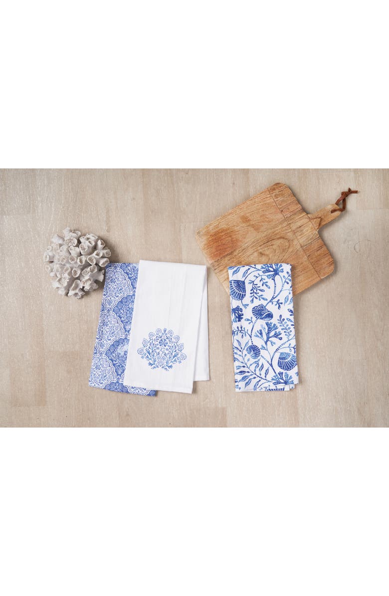 C&F Home Blue Reef Kitchen and Bathroom Embroidered Hand Towel, Alternate, color, Blue