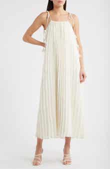 En Saison Sadie Floral Embroidery Midi Dress