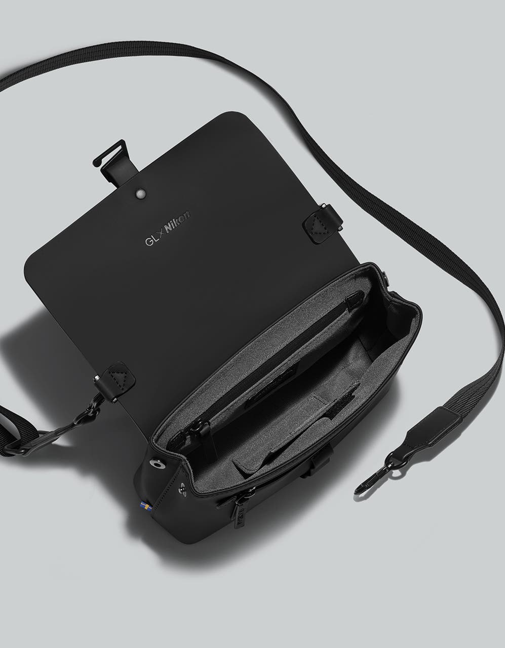 Gaston Luga GL X Nikon Crossbody - Black, Alternate, color, Black