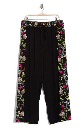 T Tahari Border Print Pants