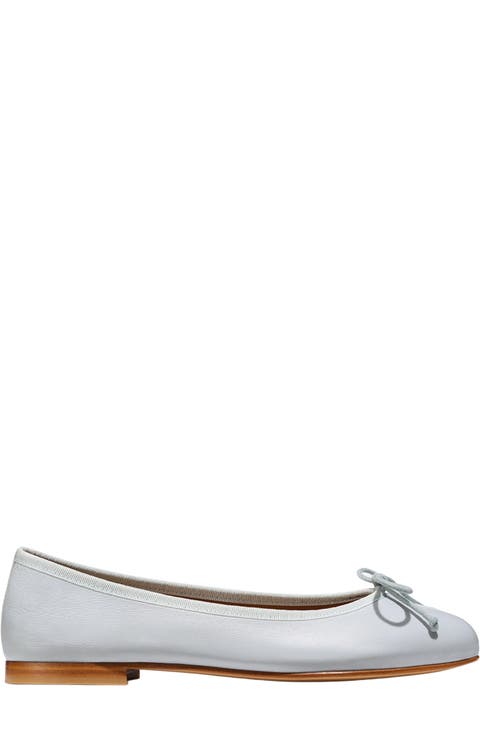 The Demi Flat