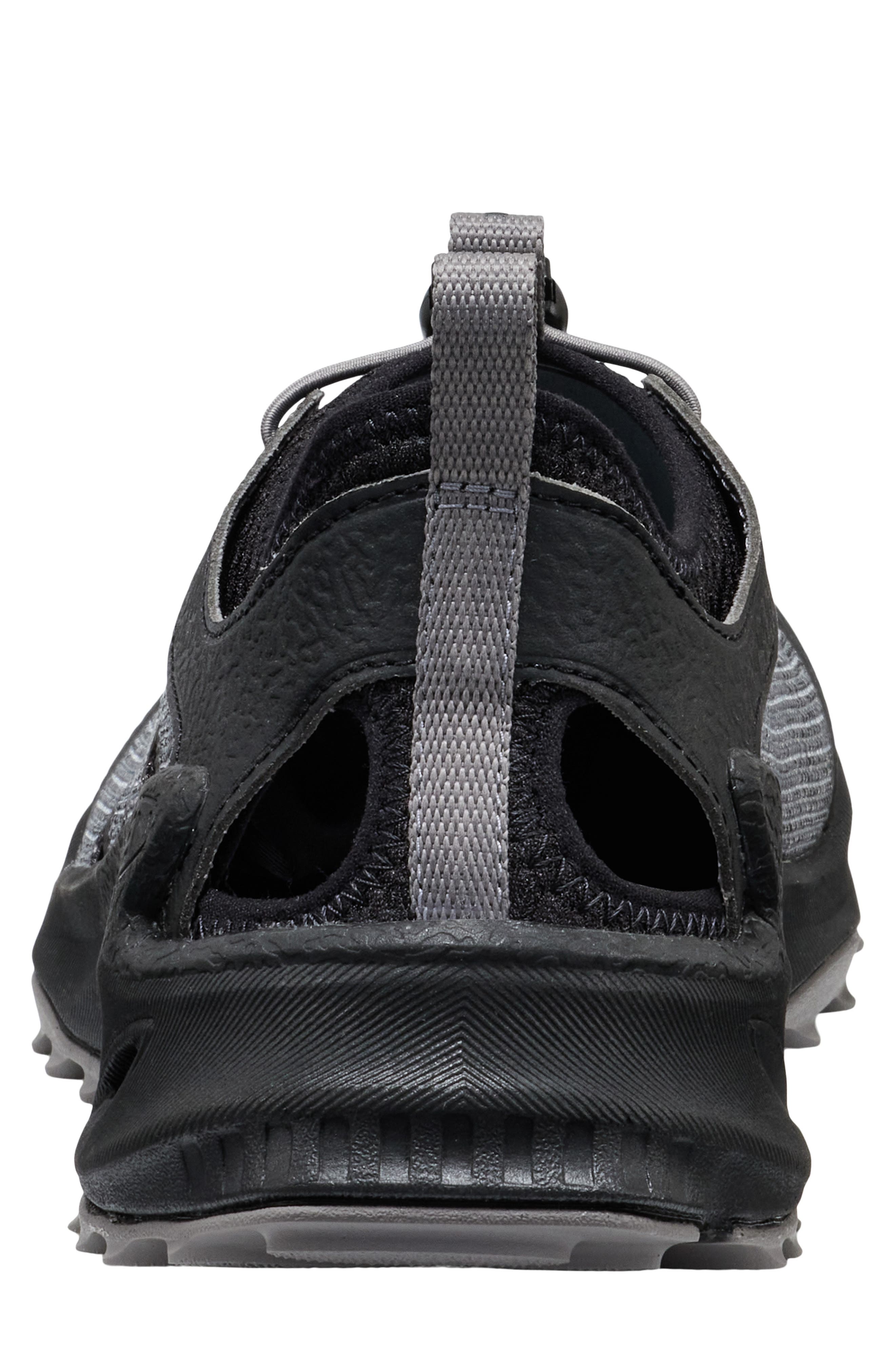 KEEN Zionic ADV Hiking Sneaker, Alternate, color, Triple Black