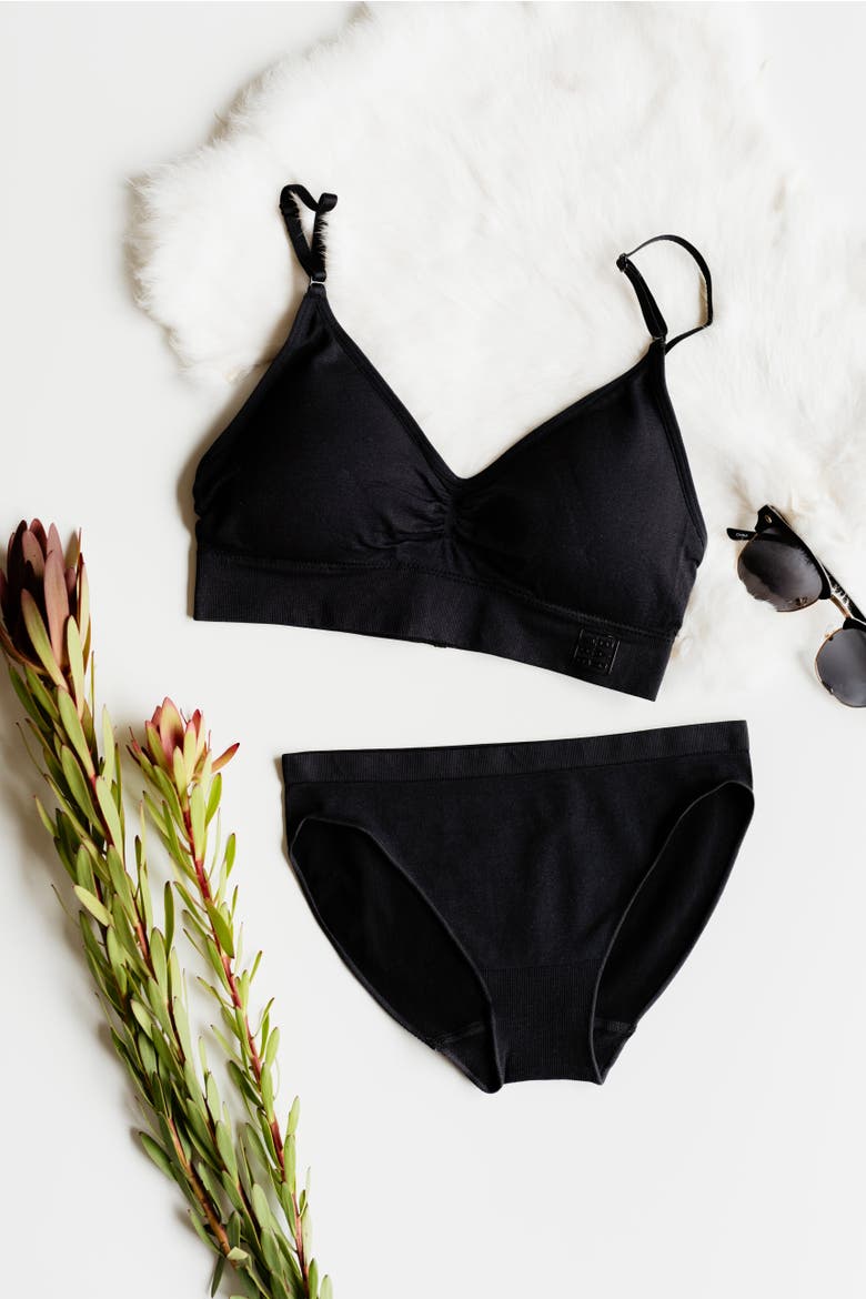 Soft Supportive Day Bra with back Closure, Alternate, color, Black