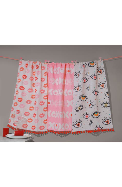Tiramisu Set Of Three Xoxo Modern Romance Kitchen Towels In Pink
