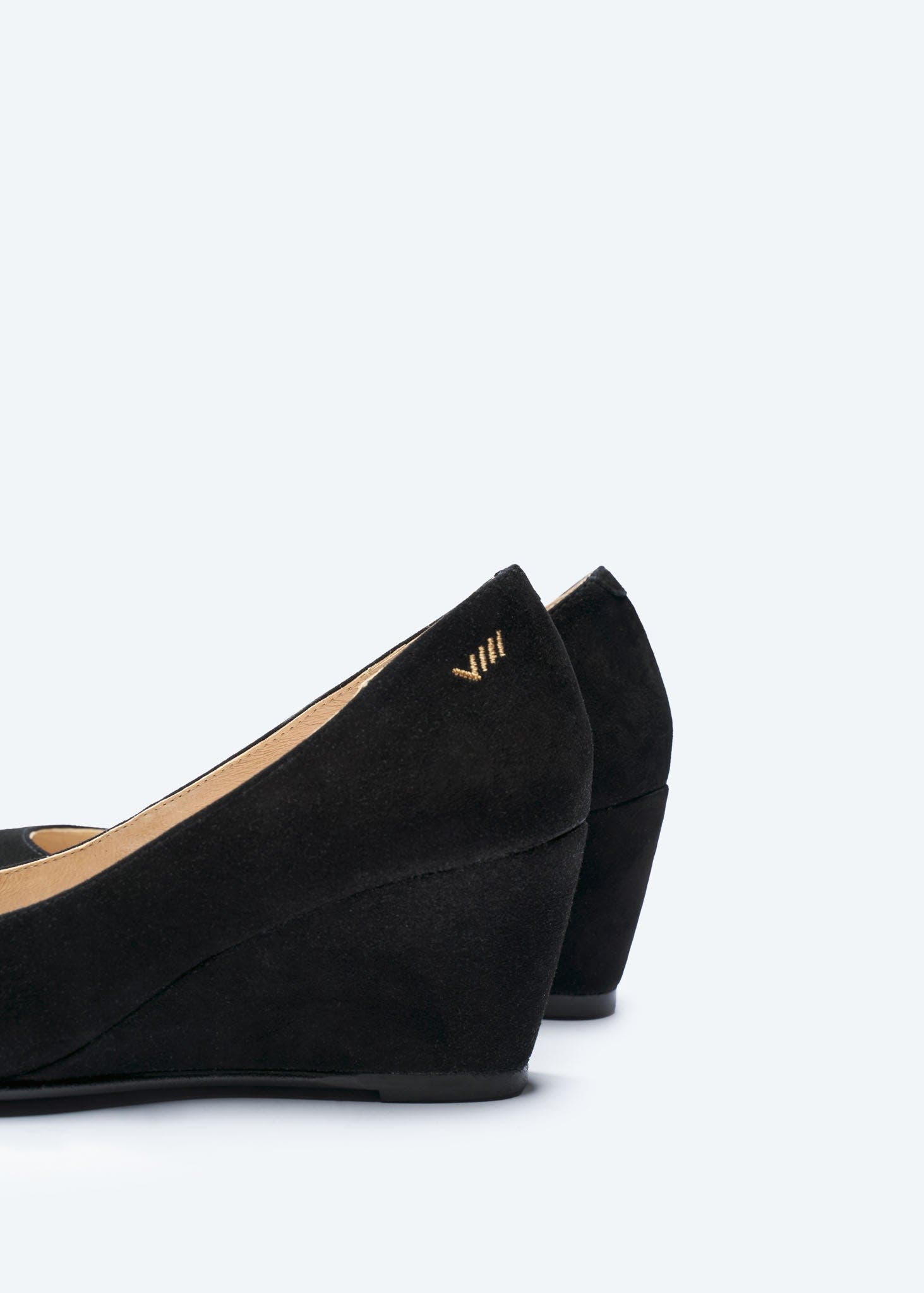 VISCATA Verona Suede Wedges, Alternate, color, Black