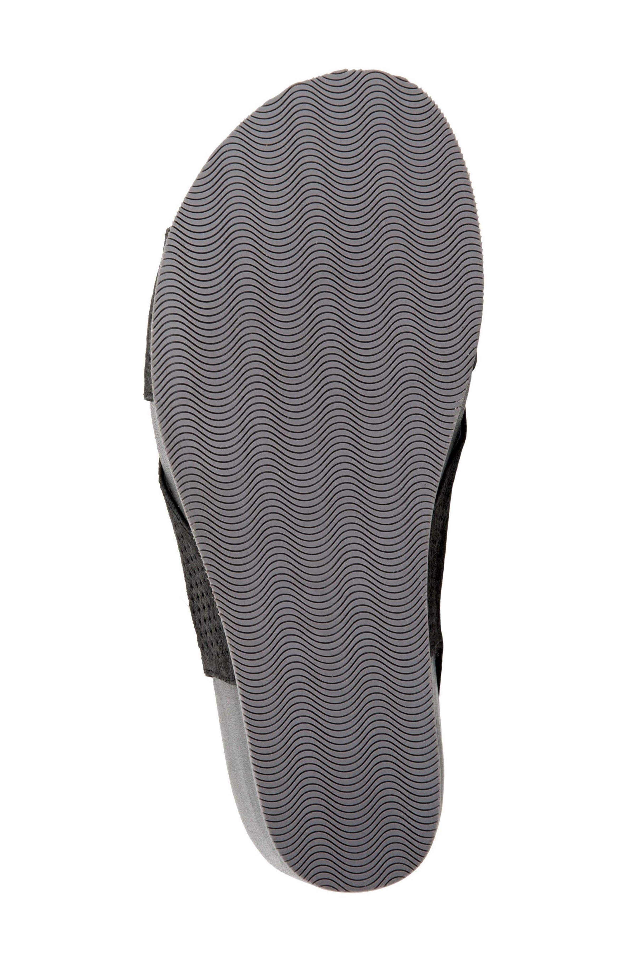 SoftWalk<sup>®</sup> Hansford Wedge Sandal, Alternate, color, 