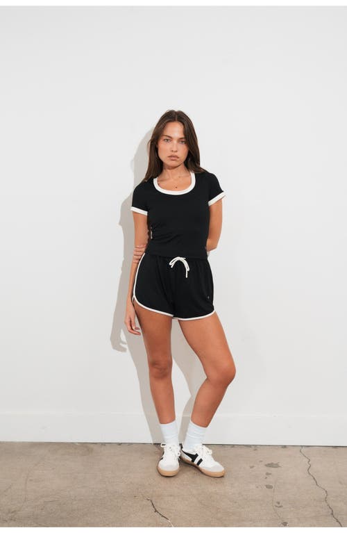 Vitality Motive Dolphin Short In Black