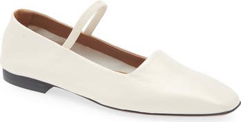 Petina Mary Jane Flat