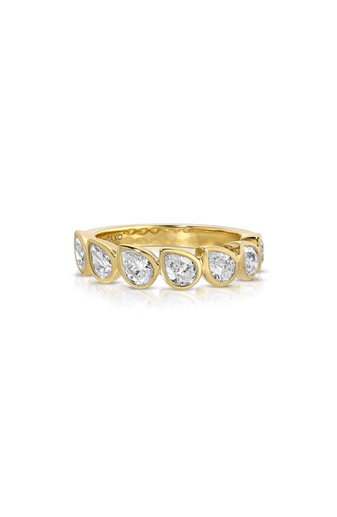 18K Gold & Pear Cut Diamond Ring