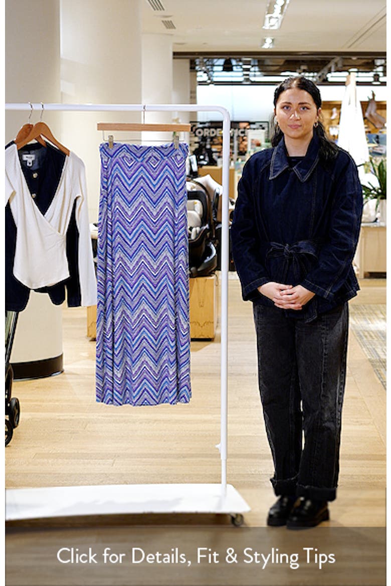 Roll ZIgzag Floral Print Maxi Skirt video
