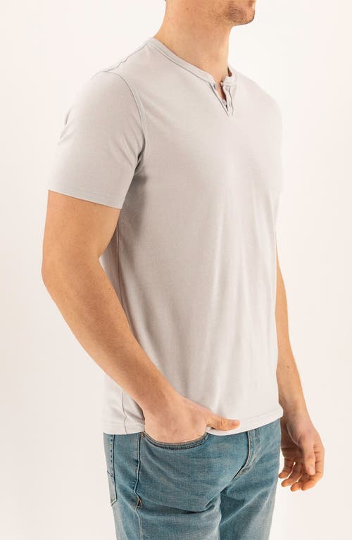 Devil-dog Dungarees Burnout Short Sleeve Henley In Quiet Gray