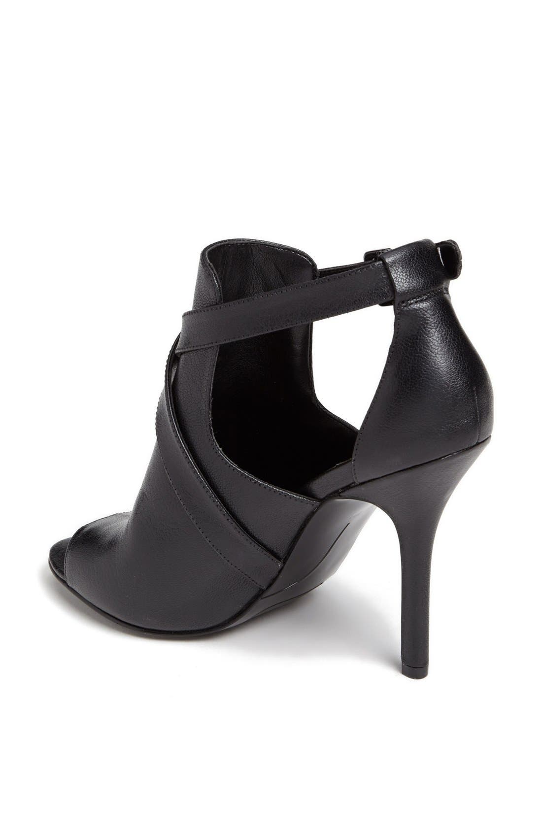 Nine West 'Speida' Cutout Bootie, Alternate, color, 
