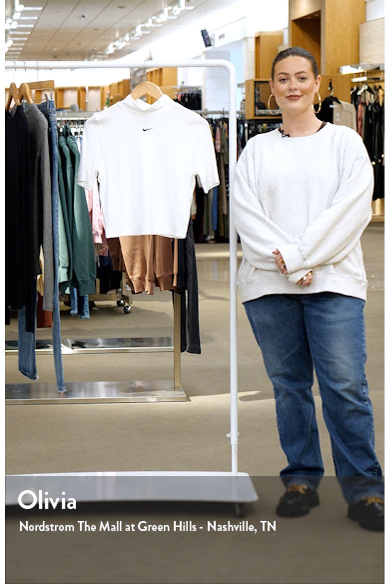 Sportswear Essential Mock Neck Crop T-Shirt video