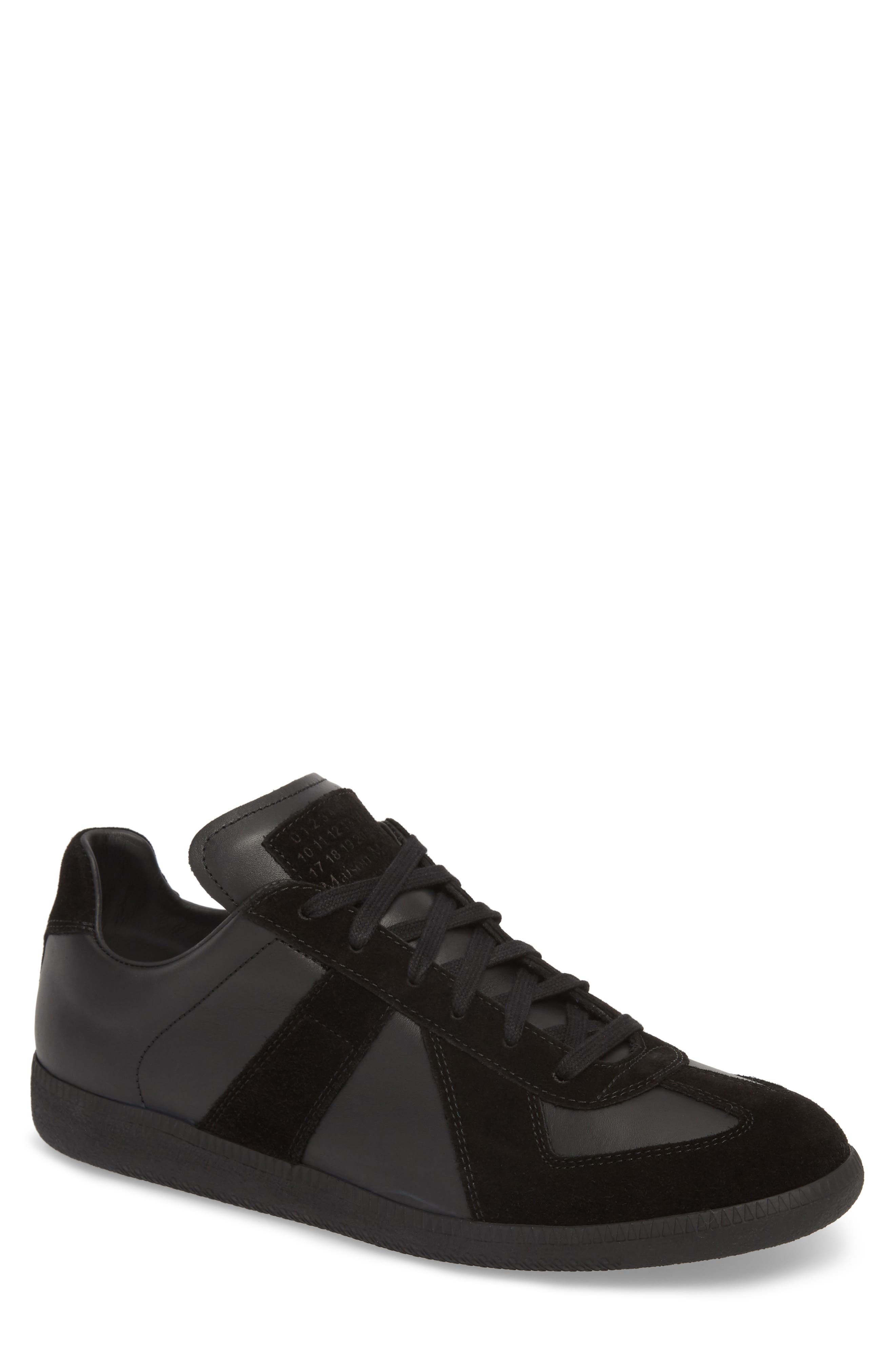 Maison Margiela Replica Low Top Sneaker, Main, color, Black 900