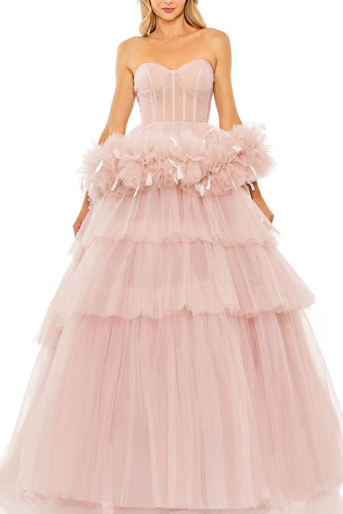 Feather-Trimmed Tulle Sweetheart Neck Ballgown