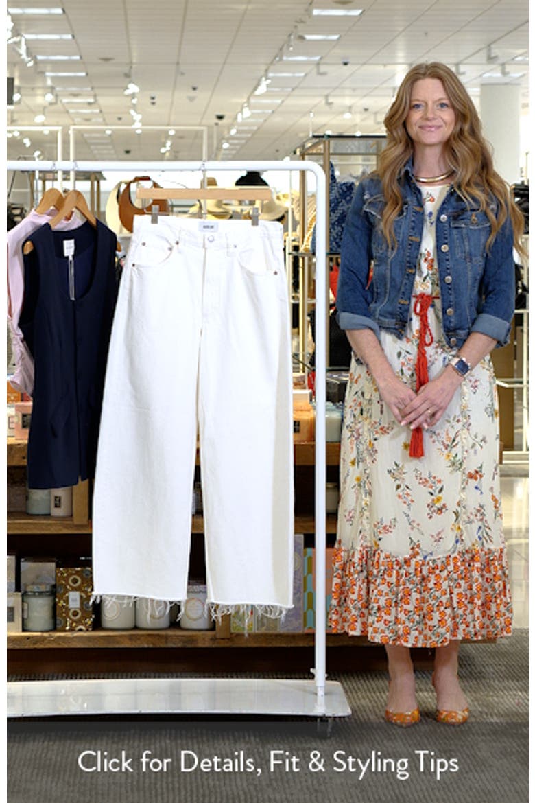 Low Curve Frayed Jeans video