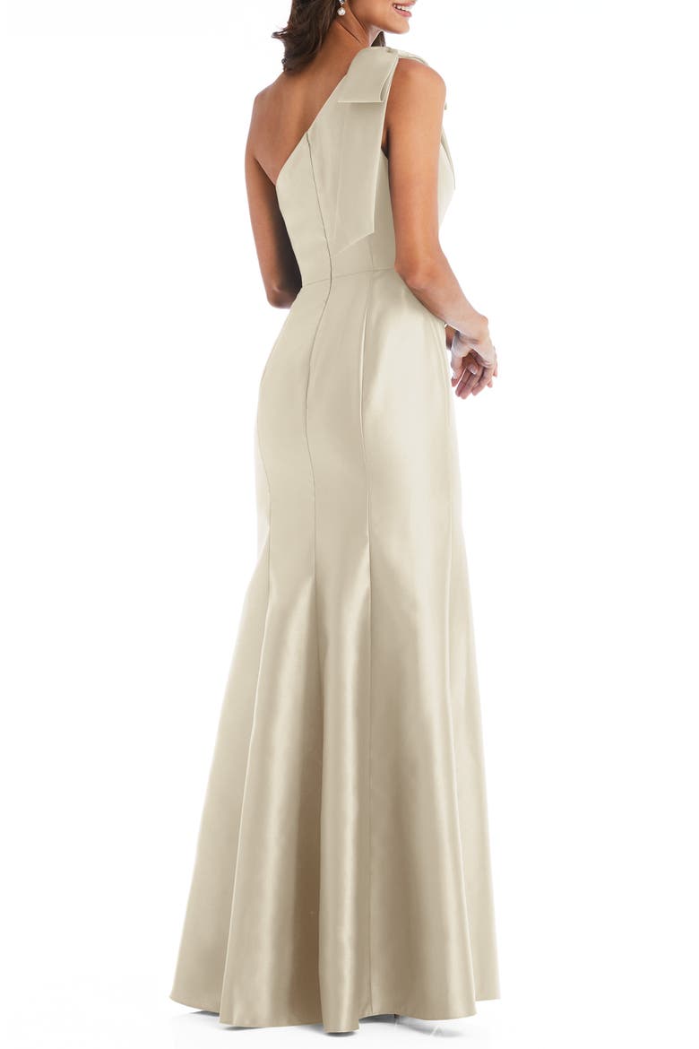 Bow One-Shoulder Satin Trumpet Gown, Alternate, color, CHAMPAGNE