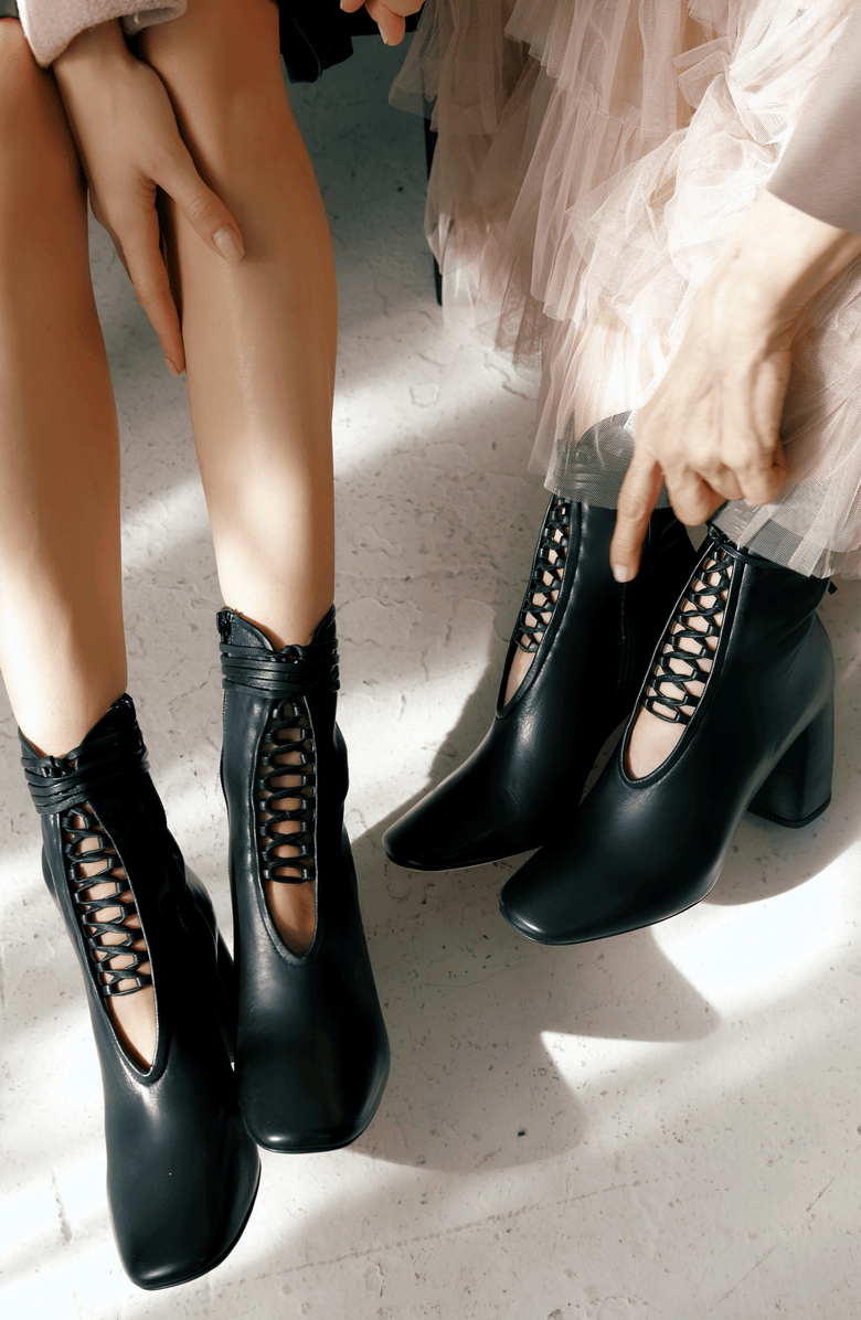 Daniella Shevel Belladonna Boot, Alternate, color, Black