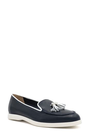 Amalfi By Rangoni Rampichino Tassel Loafer In Navy/white - Silver Acc
