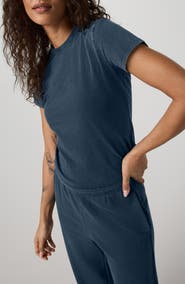 Vuori Feather Classic T-Shirt
